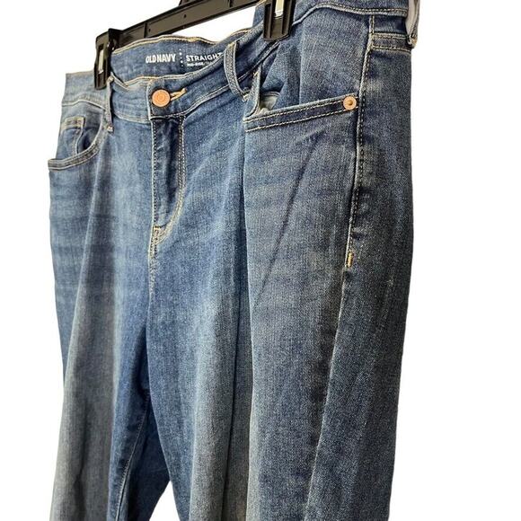 Old Navy Straight Mid Rise Raw Hem Womens Distressed Stretch Blue Jeans sz 14 - Picture 8 of 16